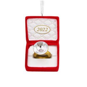 NEW Hallmark Christmas Tree Ornament Diamond Engagement Ring 2022 New Couple